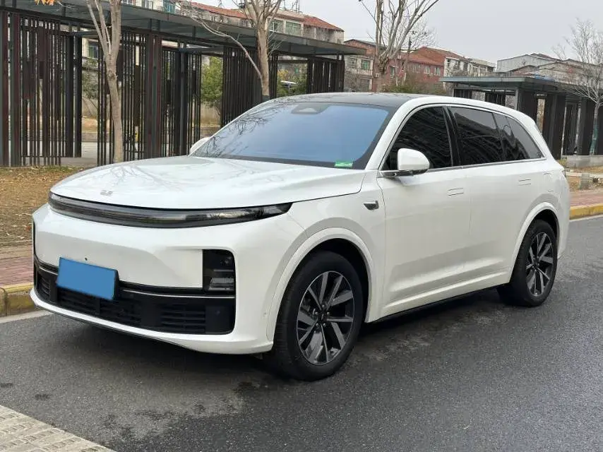 2023 Li L7 Range Extended 154HP REEV 40.9KWH