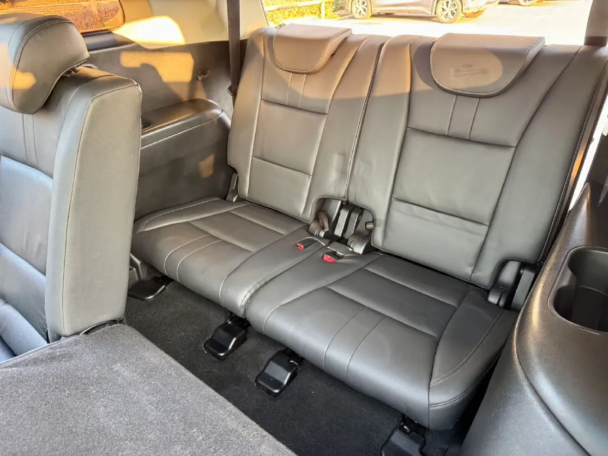 2017 GAC Trumpchi GS8 2.0T 201HP L4 6AT,autocango,china used car exporter,china ev exporter,chinese used car exporter,chinese used ev exporter