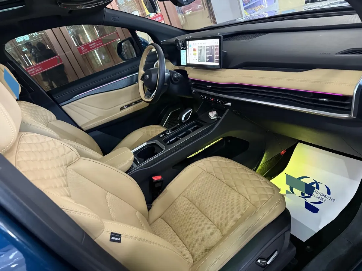 2023 Geely Okavango L 2.0T 218HP L4 7DCT,autocango,china used car exporter,china ev exporter,chinese used car exporter,chinese used ev exporter