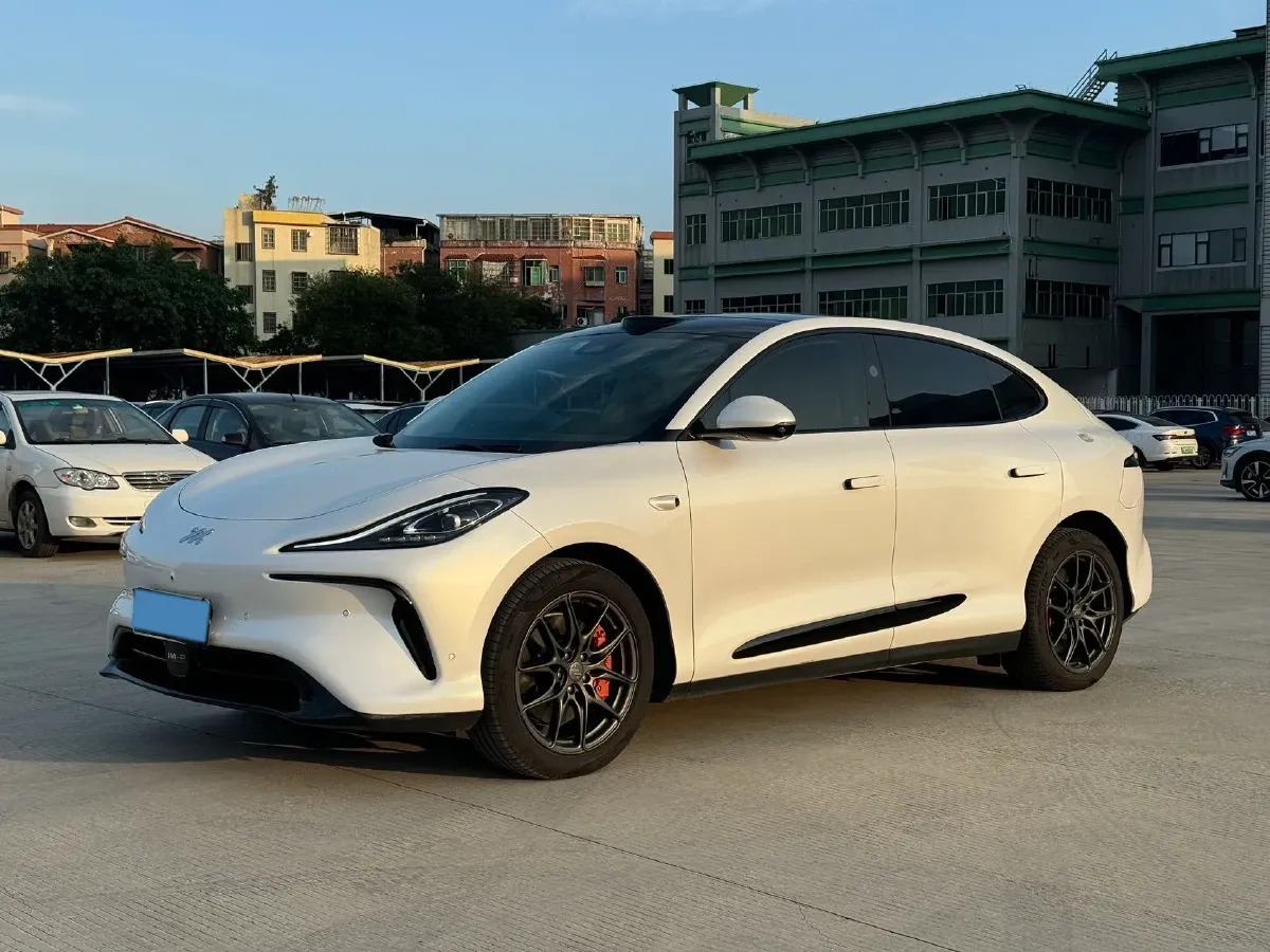 2023 IM LS6 BEV 71KWH,autocango,china used car exporter,china ev exporter,chinese used car exporter,chinese used ev exporter