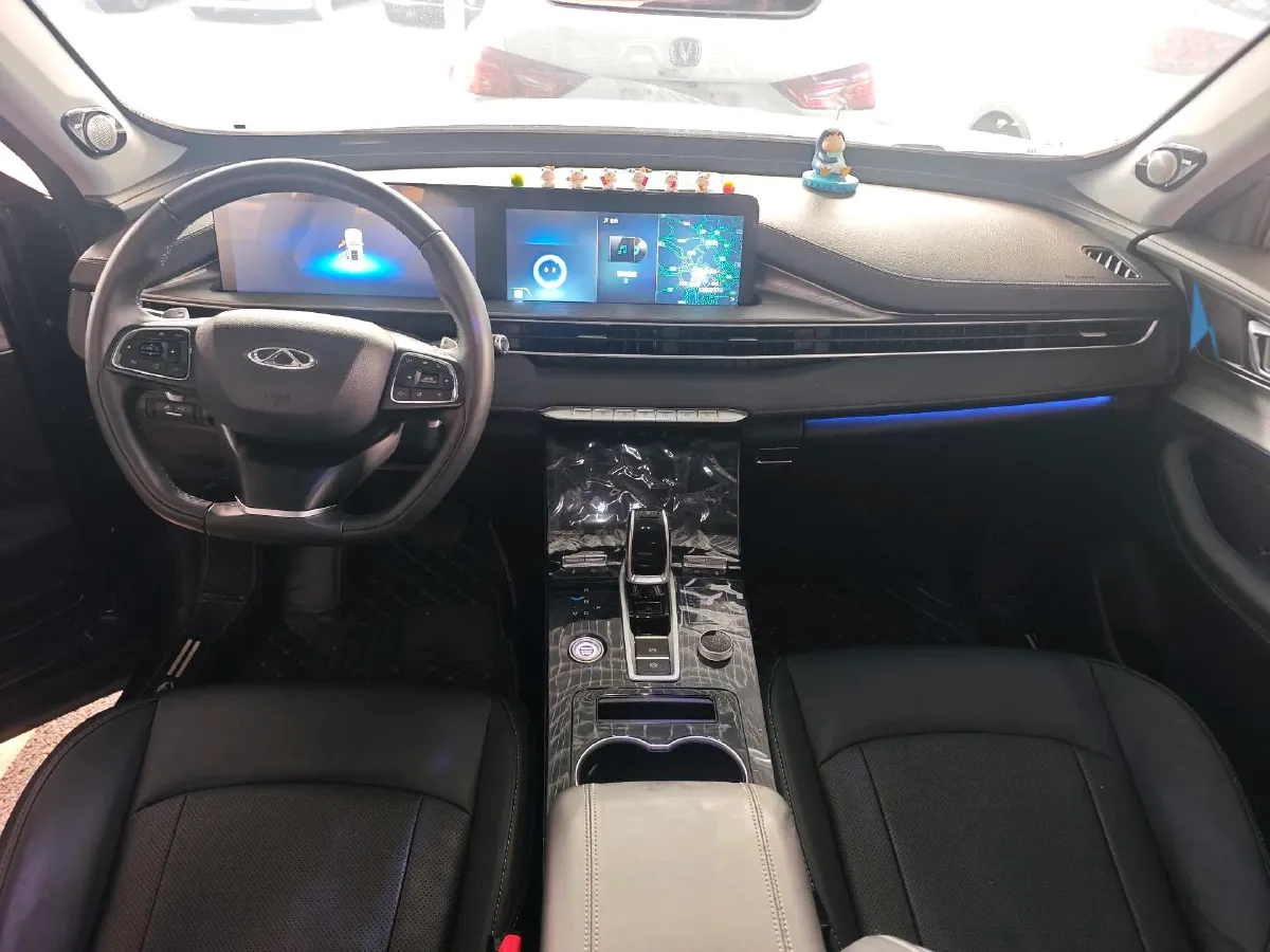 2022 Chery Tiggo 8 Plus 1.6T 197HP L4 7DCT,autocango,china used car exporter,china ev exporter,chinese used car exporter,chinese used ev exporter