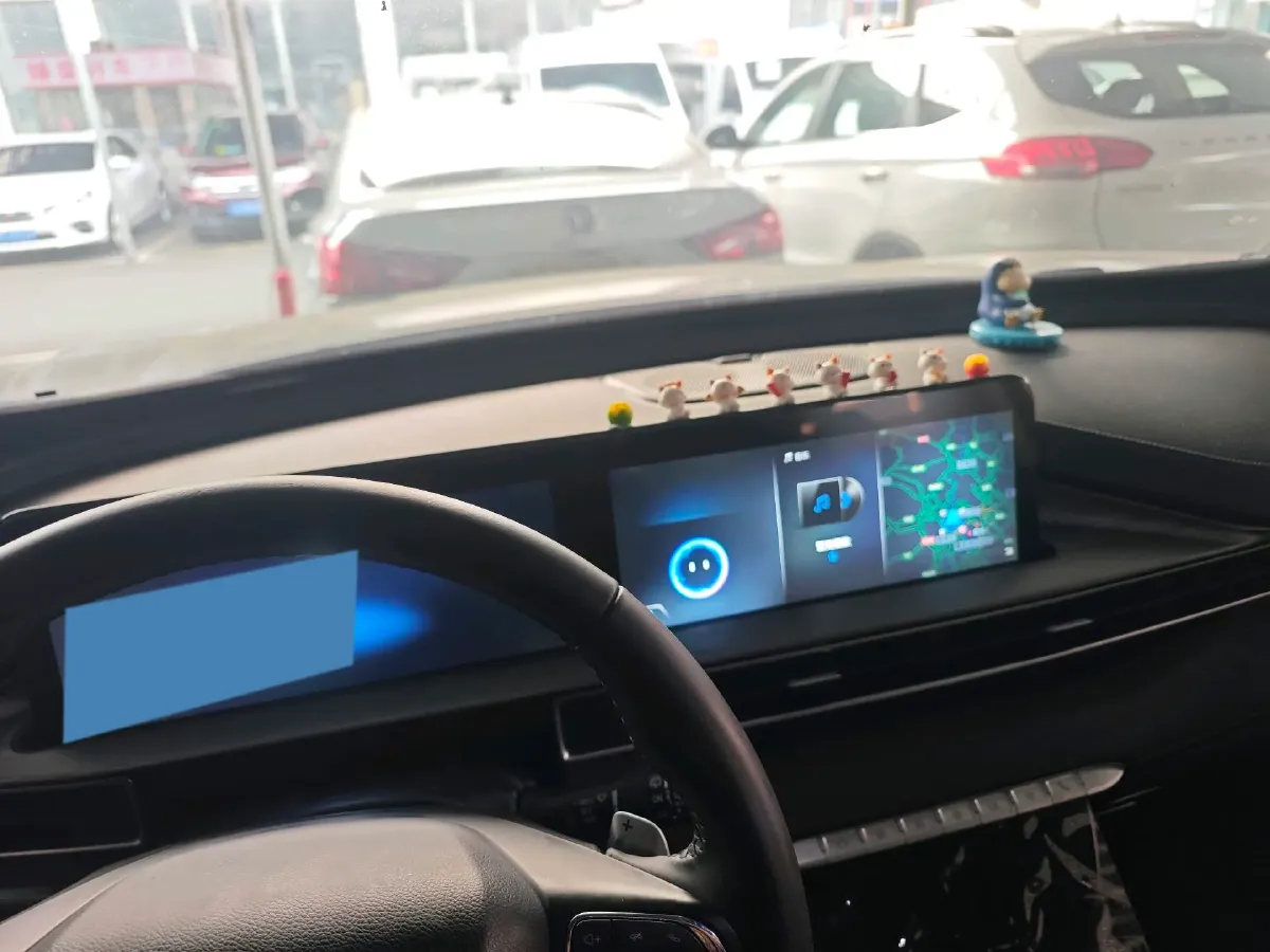 2022 Chery Tiggo 8 Plus 1.6T 197HP L4 7DCT,autocango,china used car exporter,china ev exporter,chinese used car exporter,chinese used ev exporter