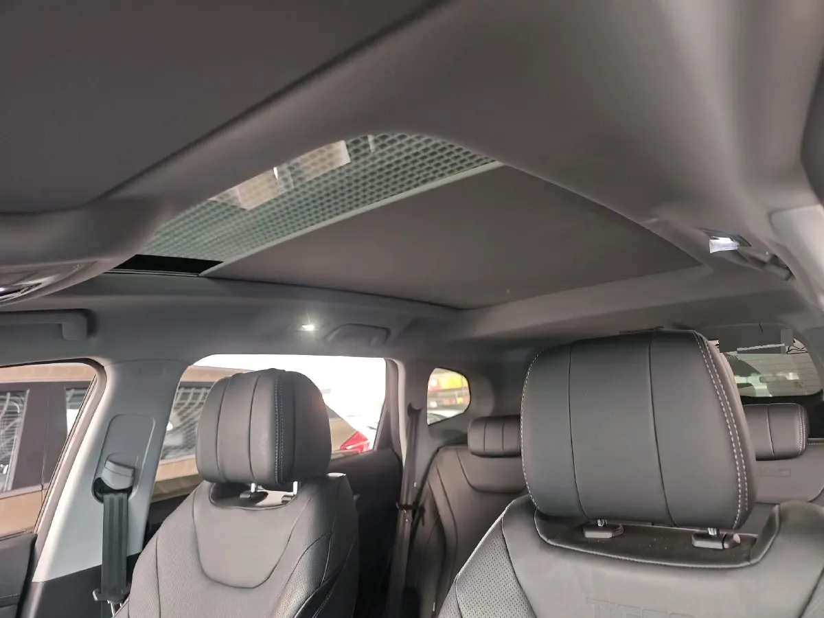 2022 Chery Tiggo 8 Plus 1.6T 197HP L4 7DCT,autocango,china used car exporter,china ev exporter,chinese used car exporter,chinese used ev exporter