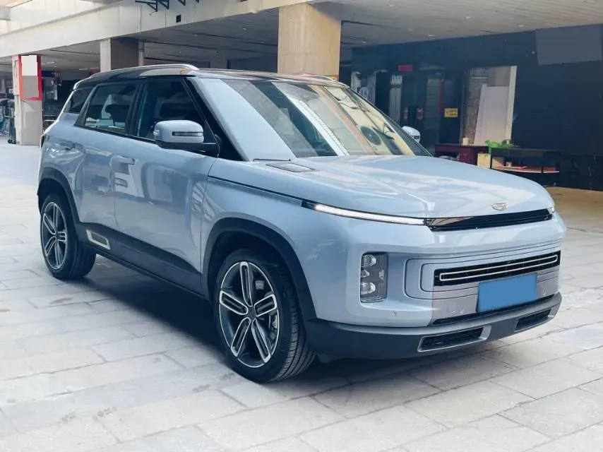 2020 Geely ICON 1.5T 177HP L3 7DCT,autocango,china used car exporter,china ev exporter,chinese used car exporter,chinese used ev exporter