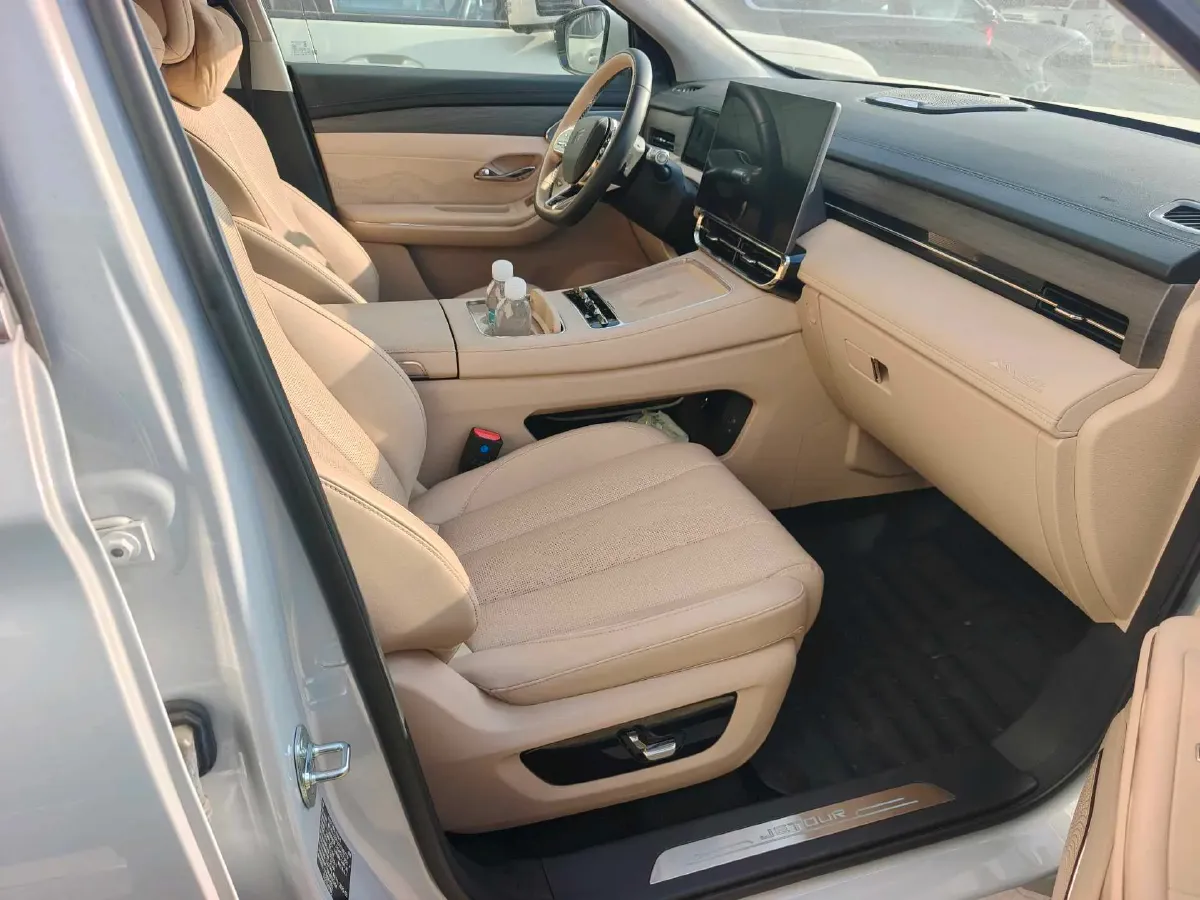 2025 Jetour ShanHai L9 1.5T 156HP L4 2DHT PHEV,autocango,china used car exporter,china ev exporter,chinese used car exporter,chinese used ev exporter