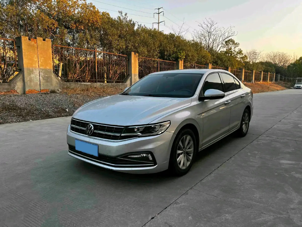 2021 Volkswagen Bora 1.5L 113HP L4 6AT
