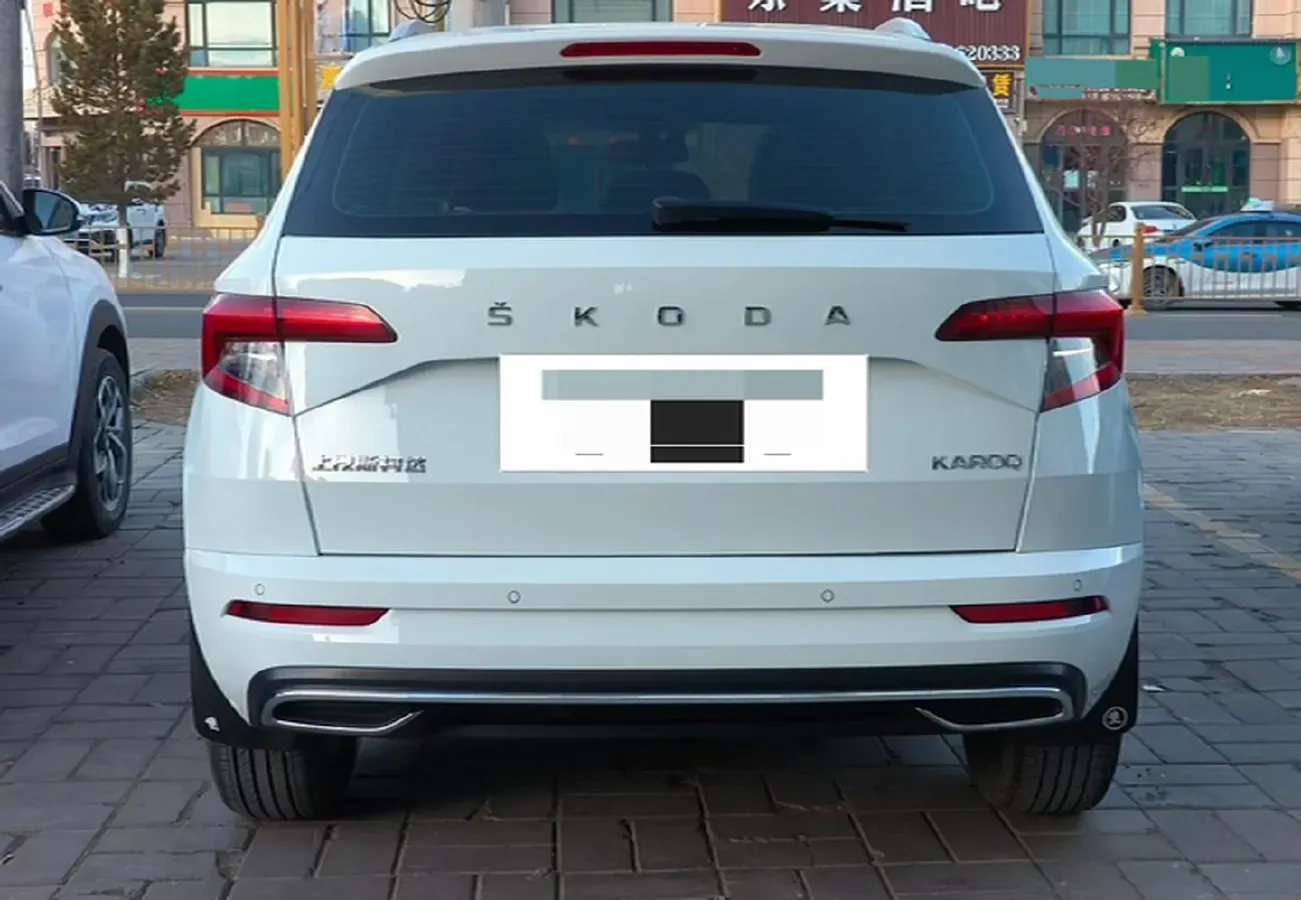 2023 Skoda Karoq 1.4T 150HP L4 7DCT,autocango,china used car exporter,china ev exporter,chinese used car exporter,chinese used ev exporter