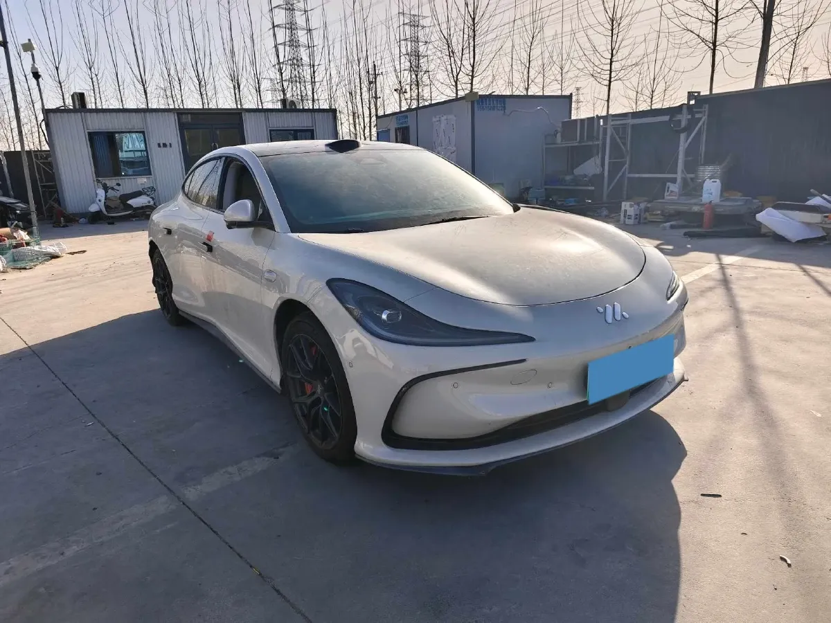 2024 IM L6 BEV 100KWH,autocango,china used car exporter,china ev exporter,chinese used car exporter,chinese used ev exporter