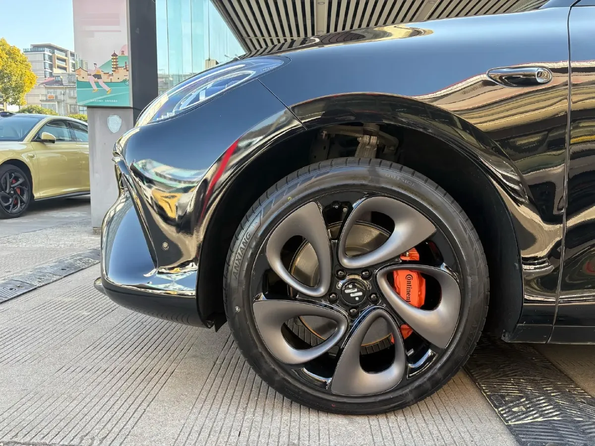 2023 IM LS6 BEV 71KWH,autocango,china used car exporter,china ev exporter,chinese used car exporter,chinese used ev exporter