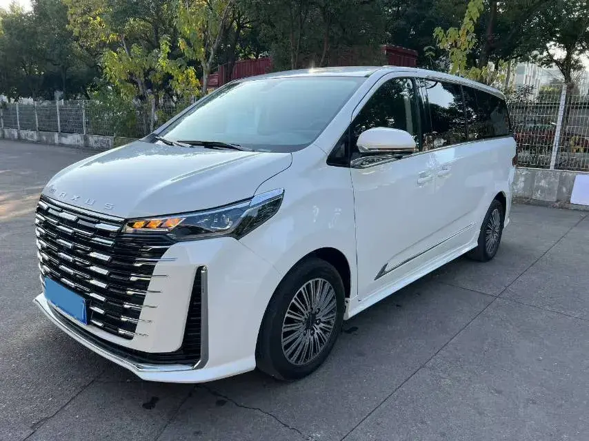 2025 MAXUS G10 2.0T 261HP L4 8AT