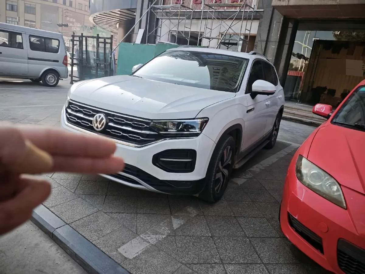 2020 Volkswagen Tayron 2.0T 186HP L4 7DCT,autocango,china used car exporter,china ev exporter,chinese used car exporter,chinese used ev exporter