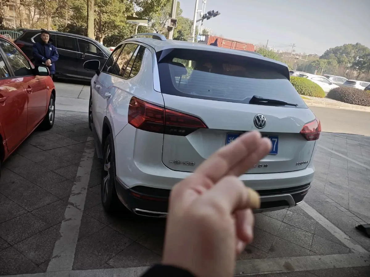 2020 Volkswagen Tayron 2.0T 186HP L4 7DCT,autocango,china used car exporter,china ev exporter,chinese used car exporter,chinese used ev exporter