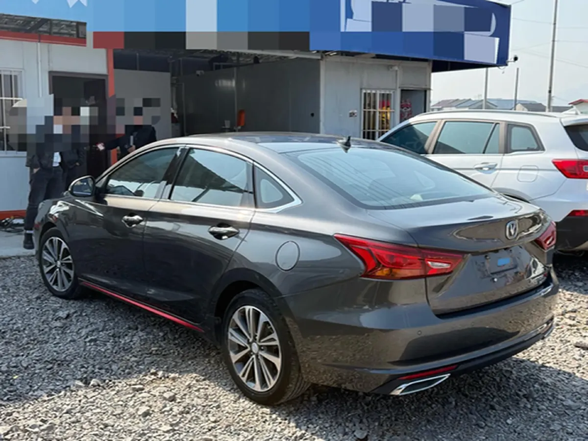 2021 ChangAn Raeton CC 1.5T 180HP L4 7DCT,autocango,china used car exporter,china ev exporter,chinese used car exporter,chinese used ev exporter