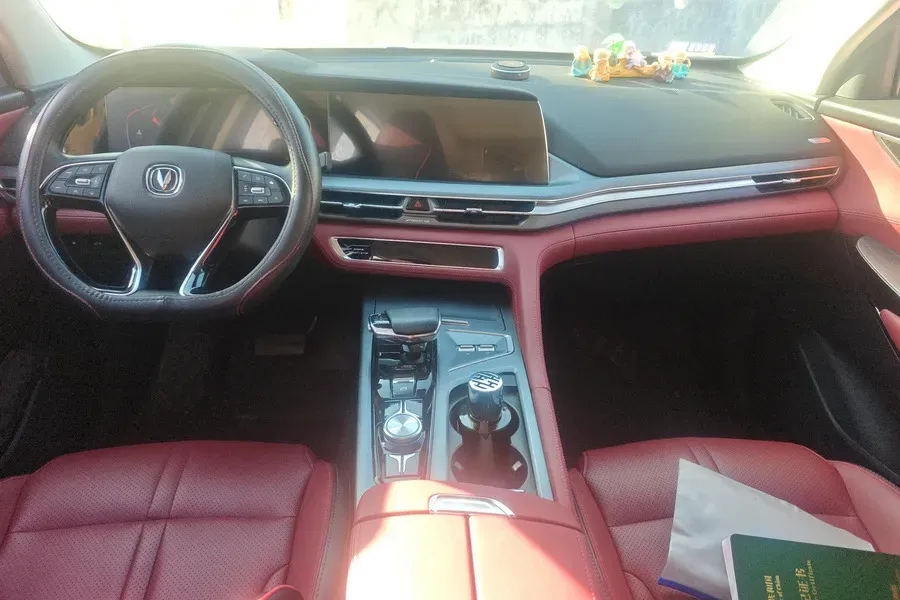 2022 ChangAn CS75 Plus 1.5T 178HP L4 6AT,autocango,china used car exporter,china ev exporter,chinese used car exporter,chinese used ev exporter