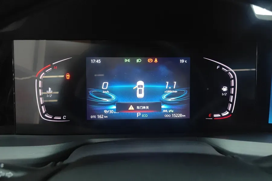 2022 ChangAn CS75 Plus 1.5T 178HP L4 6AT,autocango,china used car exporter,china ev exporter,chinese used car exporter,chinese used ev exporter