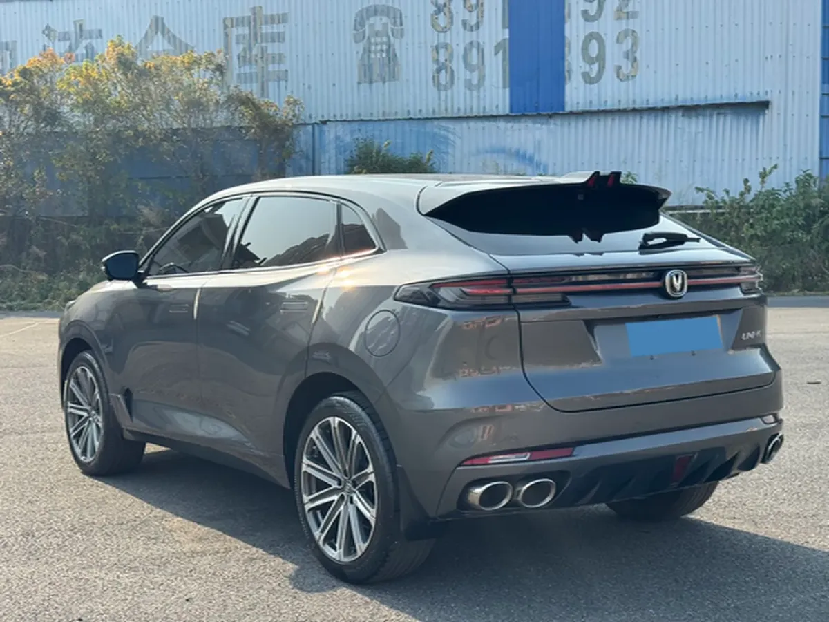 2021 ChangAn UNI-K 2.0T 233HP L4 8AT,autocango,china used car exporter,china ev exporter,chinese used car exporter,chinese used ev exporter