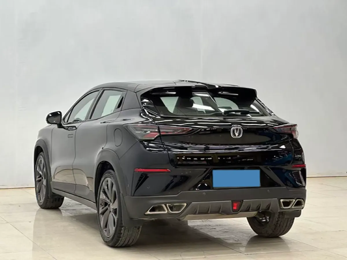 2020 ChangAn UNI-T 1.5T 180HP L4 7DCT,autocango,china used car exporter,china ev exporter,chinese used car exporter,chinese used ev exporter