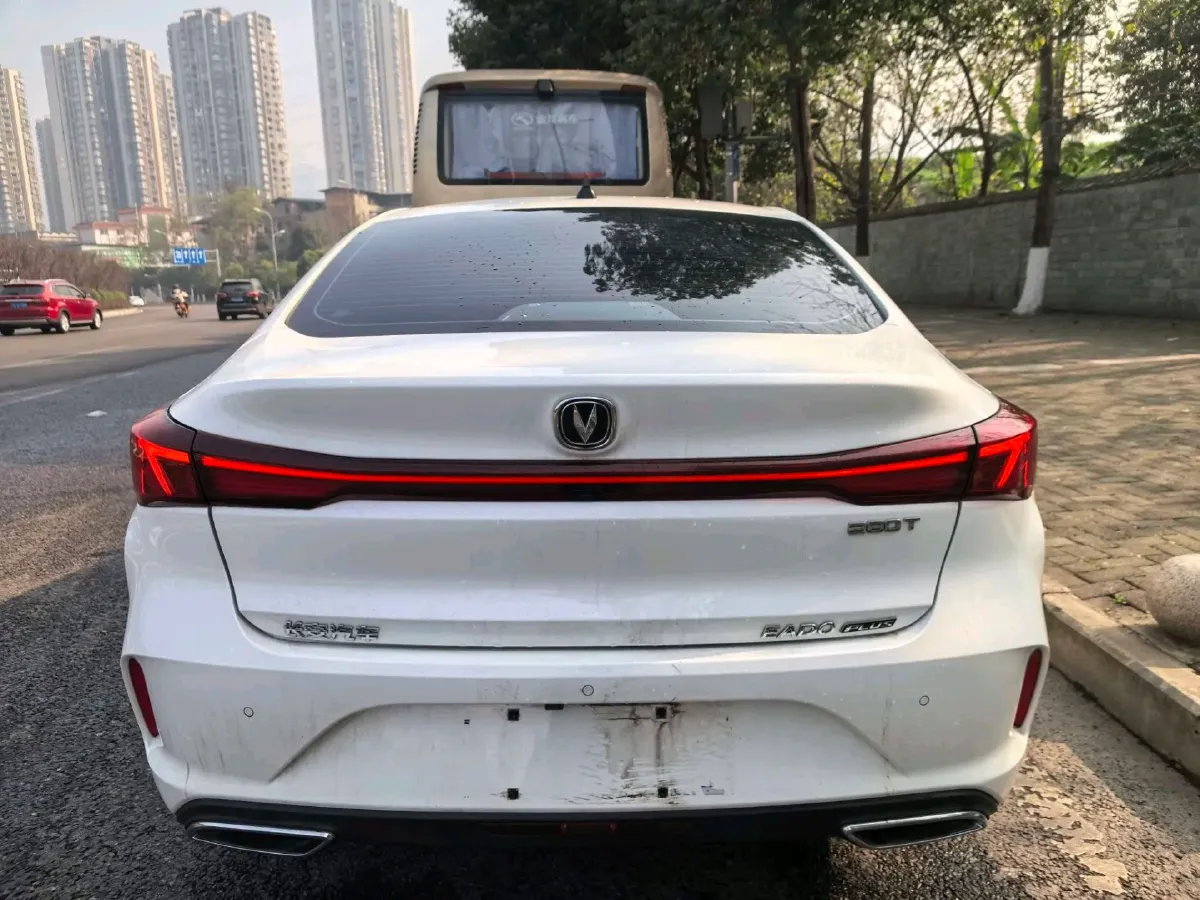 2022 ChangAn Eado 1.4T 160HP L4 7DCT,autocango,china used car exporter,china ev exporter,chinese used car exporter,chinese used ev exporter