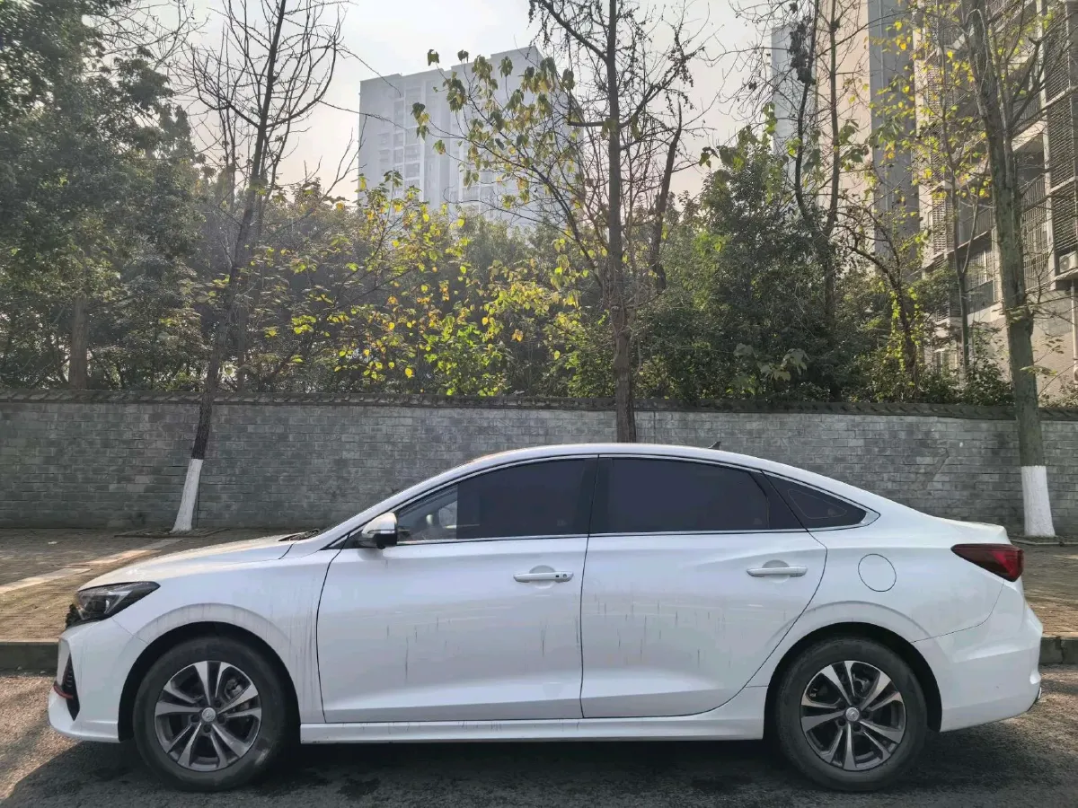 2022 ChangAn Eado 1.4T 160HP L4 7DCT,autocango,china used car exporter,china ev exporter,chinese used car exporter,chinese used ev exporter