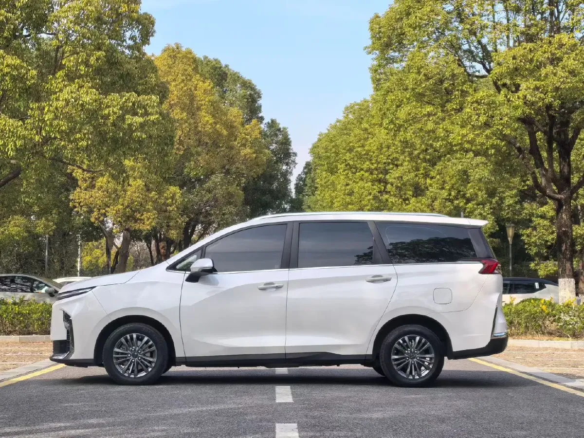 2025 MAXUS G50 PHEV 1.5L 98HP L4 1DHT PHEV,autocango,china used car exporter,china ev exporter,chinese used car exporter,chinese used ev exporter