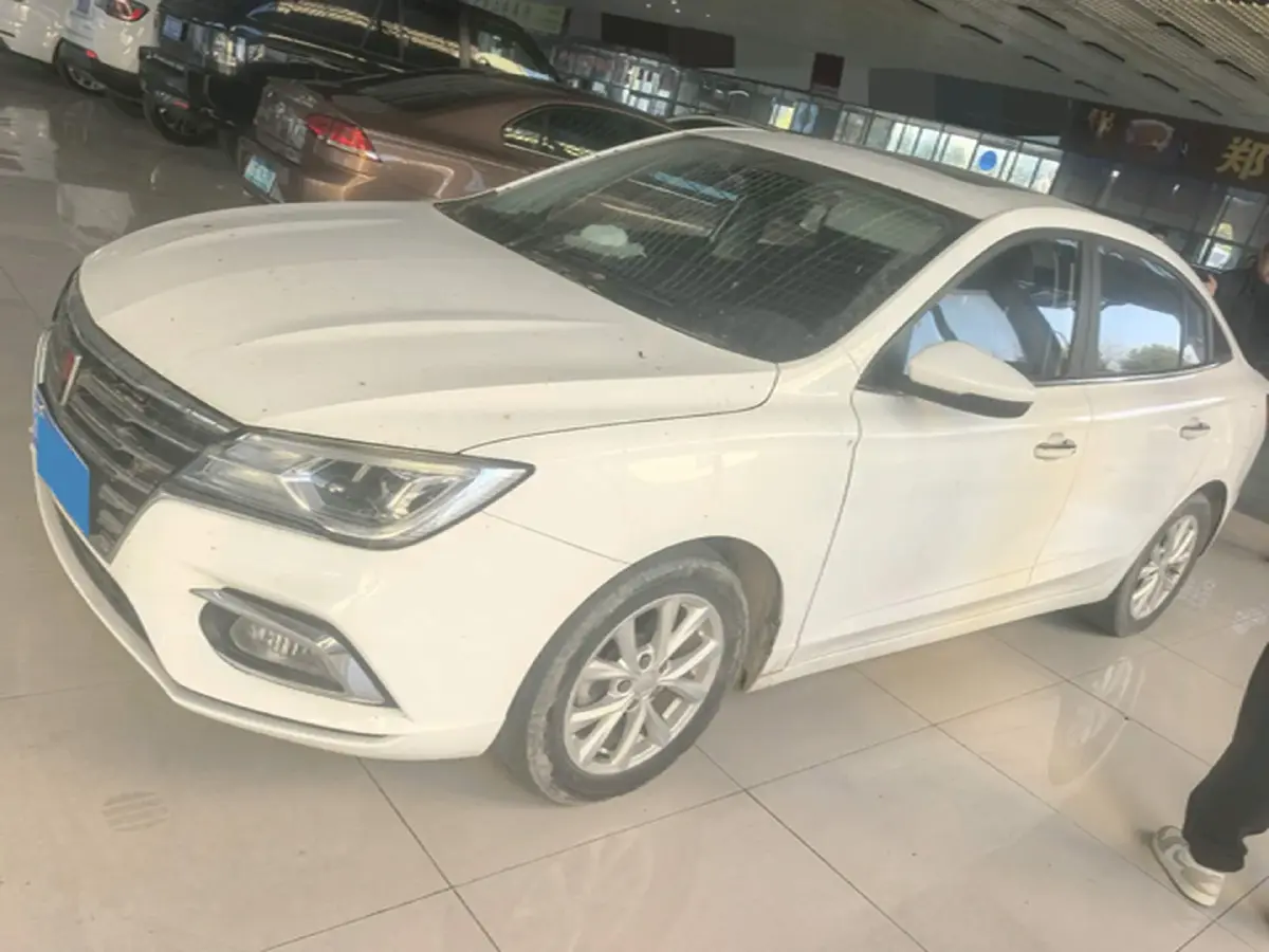 2020 Roewe i5 1.5L 120HP L4 CVT