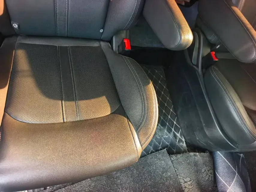 2021 MAXUS G10 2.0T 224HP L4 6MT,autocango,china used car exporter,china ev exporter,chinese used car exporter,chinese used ev exporter