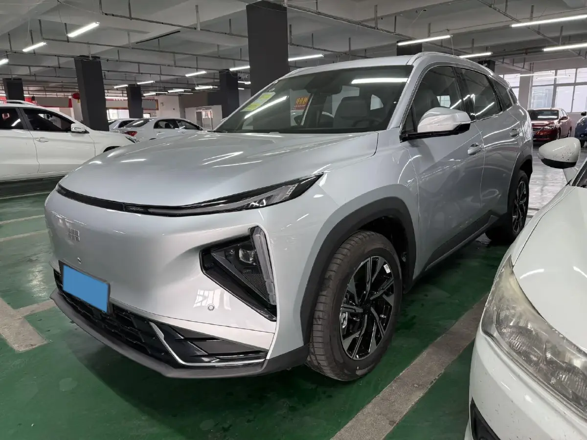 2025 Geely Galaxy L7 1.5L 112HP L4 1DHT PHEV 18.4KWH