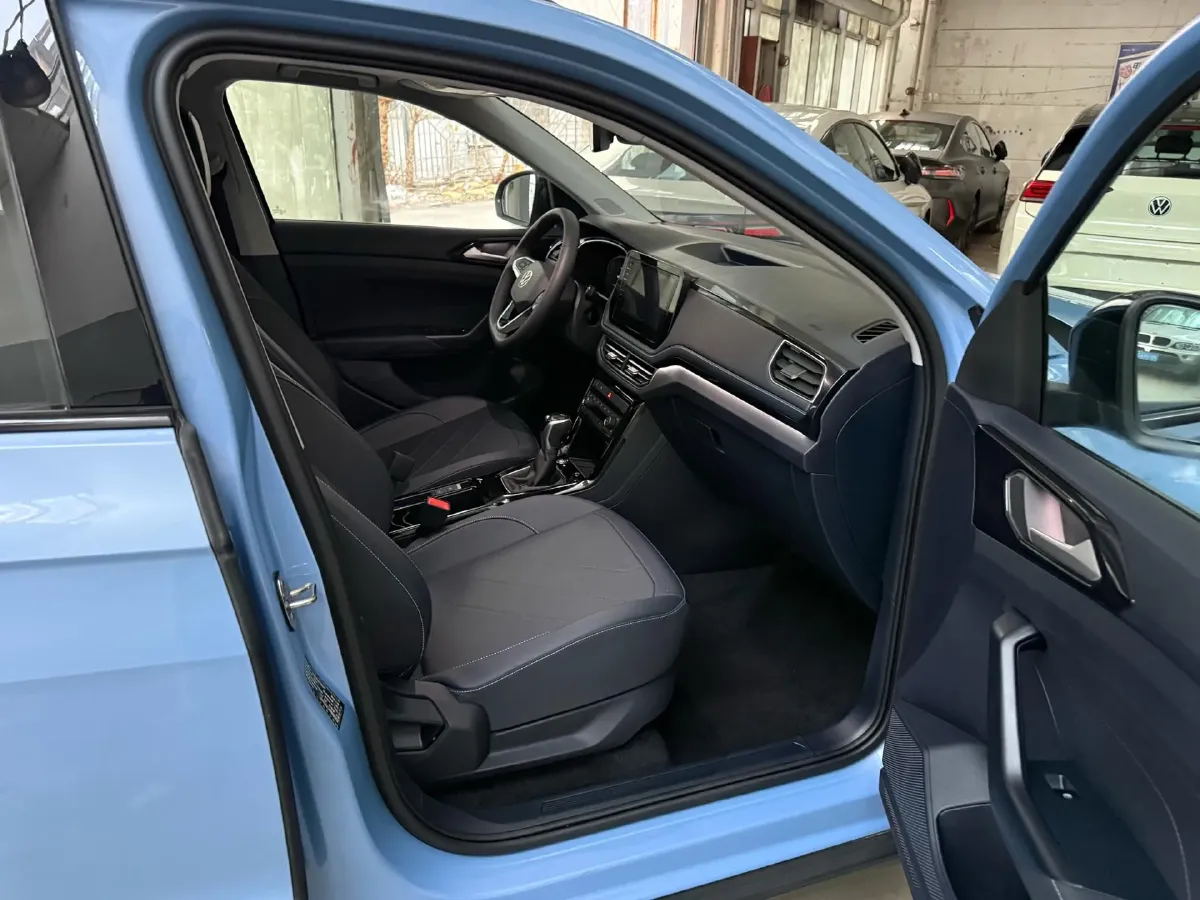 2025 Volkswagen Tharu 1.5T 160HP L4 7DCT,autocango,china used car exporter,china ev exporter,chinese used car exporter,chinese used ev exporter