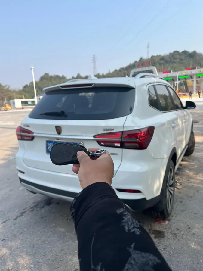 2020 Dongfeng YuFeng P16 2.4T 218HP L4 6MT,autocango,china used car exporter,china ev exporter,chinese used car exporter,chinese used ev exporter