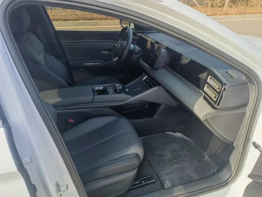 2024 BYD QinL 1.5L 101HP L4 E-CVT PHEV 10.08KWH,autocango,china used car exporter,china ev exporter,chinese used car exporter,chinese used ev exporter