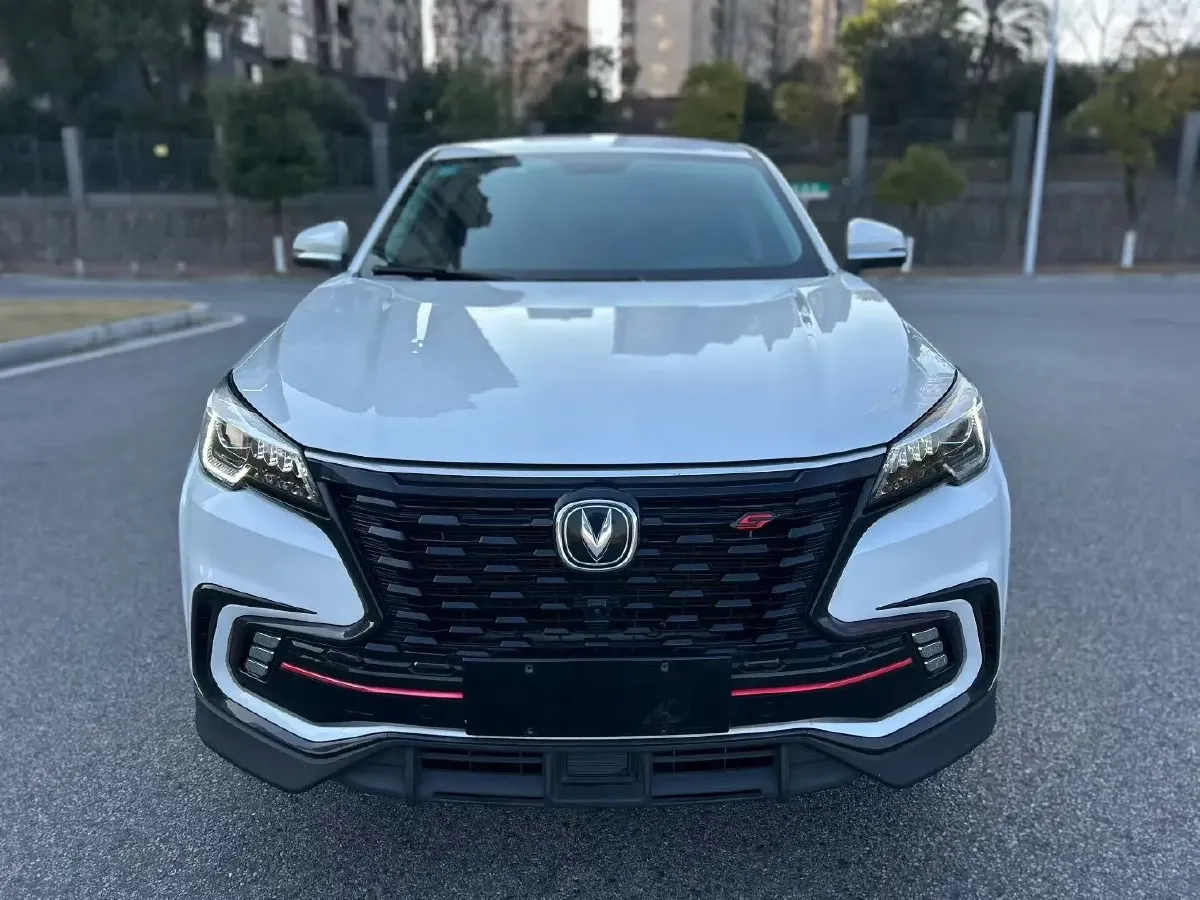 2021 ChangAn CS85 Coupe 1.5T 178HP L4 7DCT,autocango,china used car exporter,china ev exporter,chinese used car exporter,chinese used ev exporter