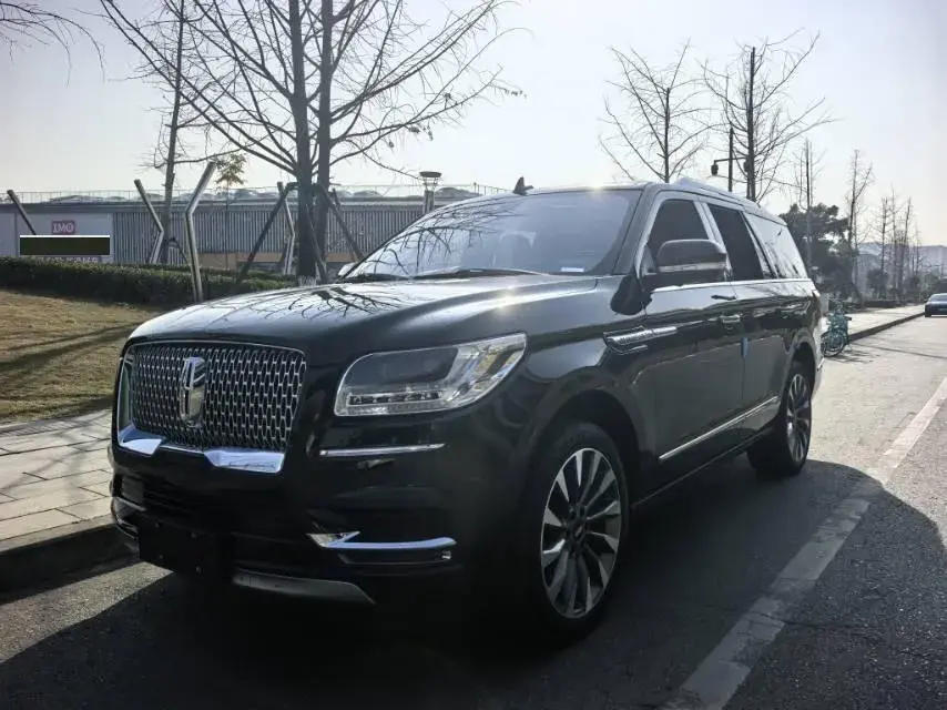 2018 Lincoln Navigator 3.5T 415HP V6 10AT