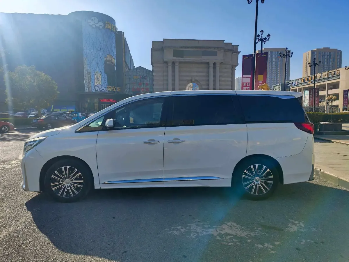 2021 GAC Trumpchi M8 2.0T 252HP L4 8AT,autocango,china used car exporter,china ev exporter,chinese used car exporter,chinese used ev exporter