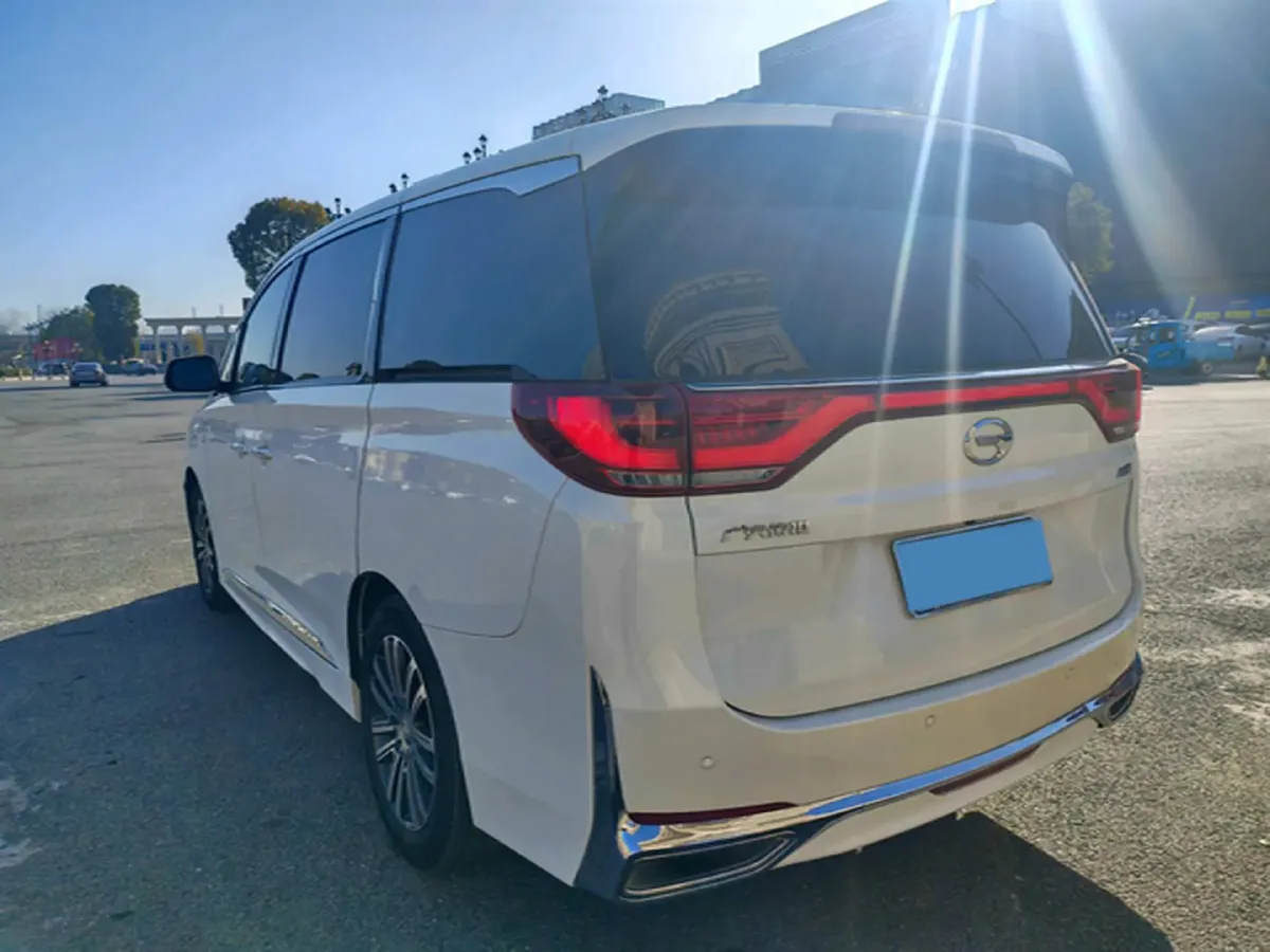 2021 GAC Trumpchi M8 2.0T 252HP L4 8AT,autocango,china used car exporter,china ev exporter,chinese used car exporter,chinese used ev exporter