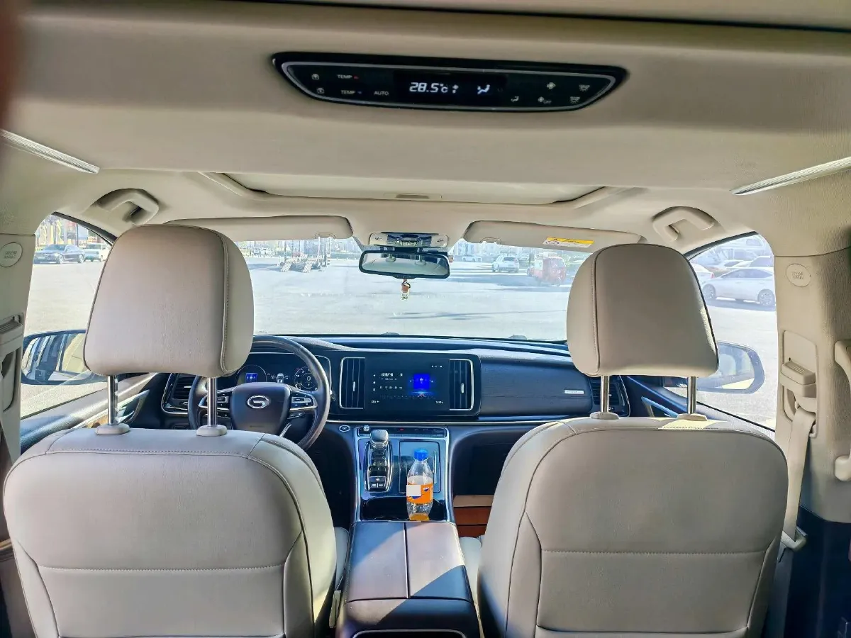 2021 GAC Trumpchi M8 2.0T 252HP L4 8AT,autocango,china used car exporter,china ev exporter,chinese used car exporter,chinese used ev exporter