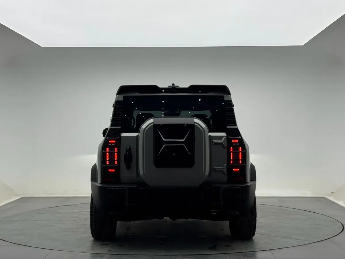 2023 Jetour Traveller 1.5T 184HP L4 7DCT,autocango,china used car exporter,china ev exporter,chinese used car exporter,chinese used ev exporter