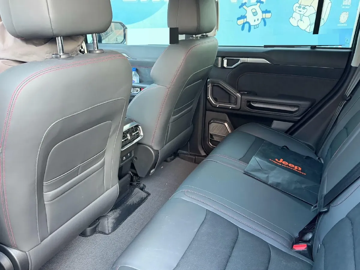 2023 Jetour Traveller 1.5T 184HP L4 7DCT,autocango,china used car exporter,china ev exporter,chinese used car exporter,chinese used ev exporter