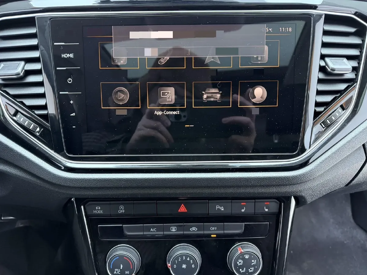 2021 Volkswagen T-Roc 1.4T 150HP L4 7DCT,autocango,china used car exporter,china ev exporter,chinese used car exporter,chinese used ev exporter