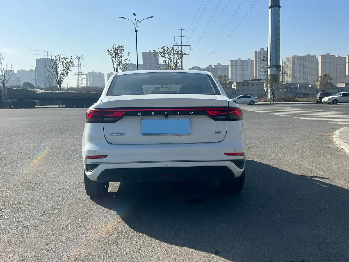 2025 Geely Emgrand 1.5L 127HP L4 CVT,autocango,china used car exporter,china ev exporter,chinese used car exporter,chinese used ev exporter