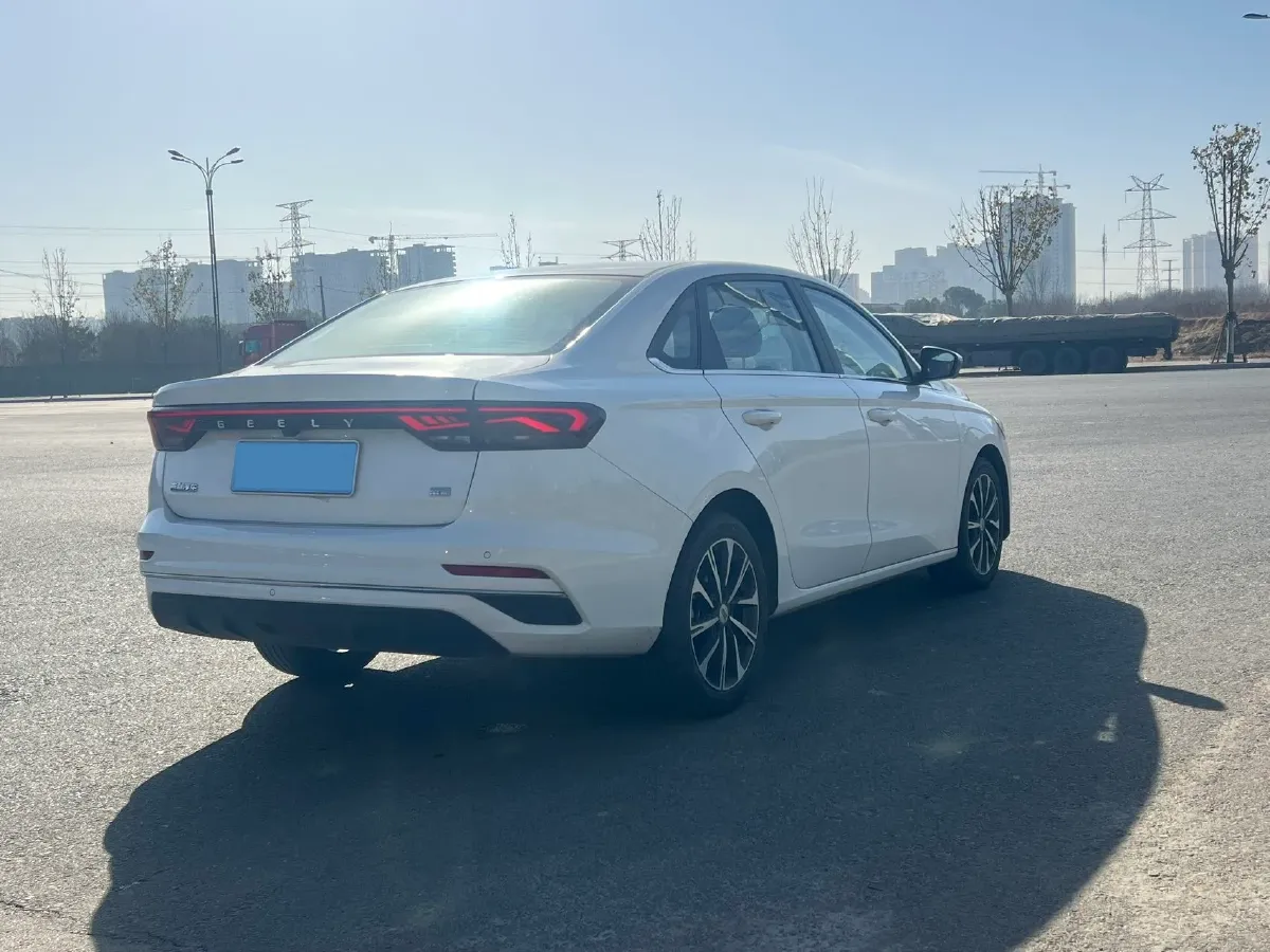 2025 Geely Emgrand 1.5L 127HP L4 CVT,autocango,china used car exporter,china ev exporter,chinese used car exporter,chinese used ev exporter