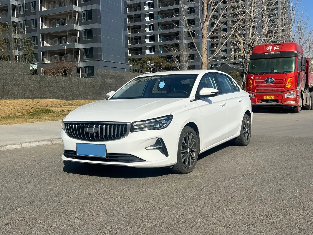 2025 Geely Emgrand 1.5L 127HP L4 CVT