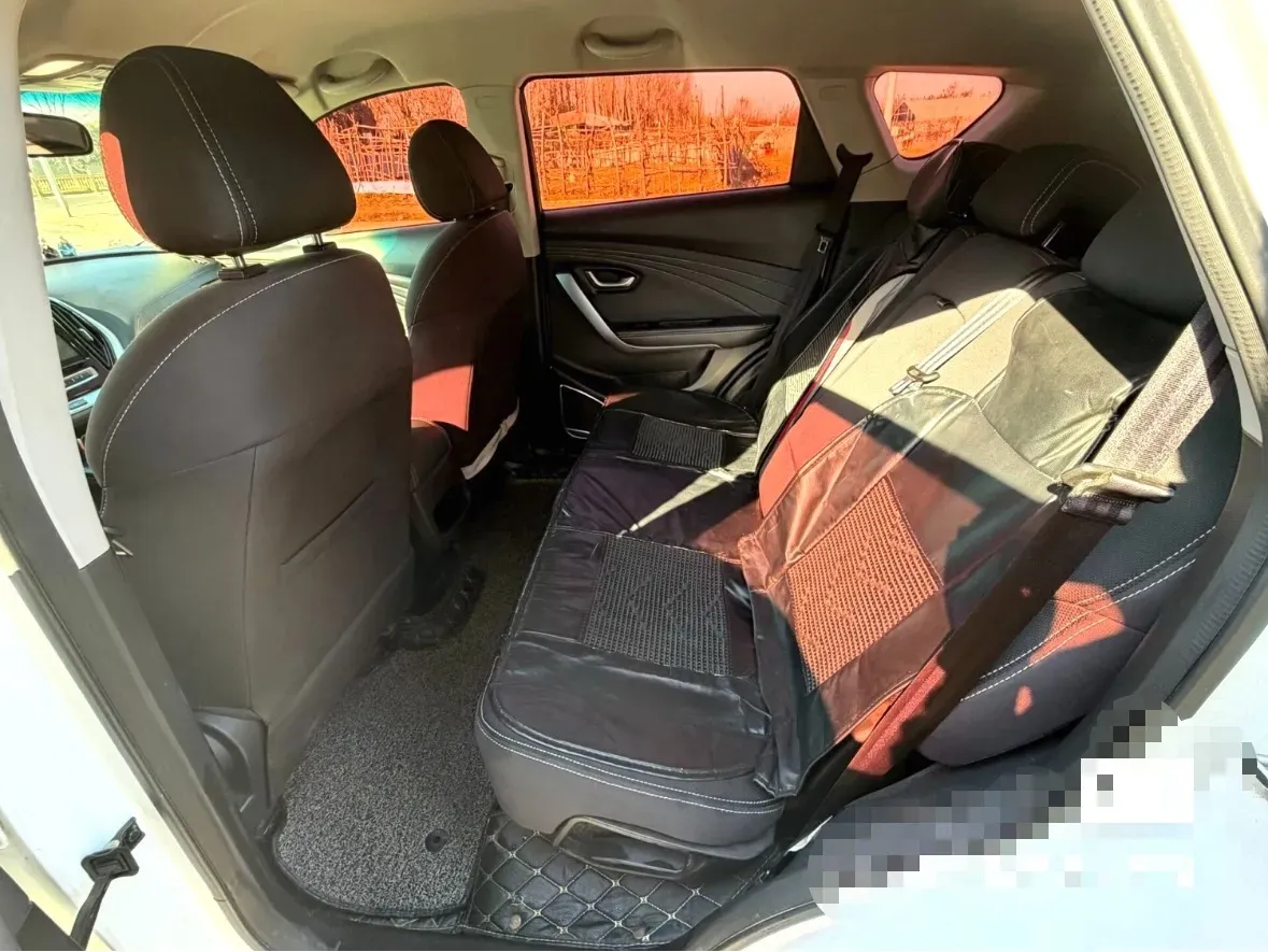 2018 Jetour X70 1.5T 147HP L4 5MT,autocango,china used car exporter,china ev exporter,chinese used car exporter,chinese used ev exporter