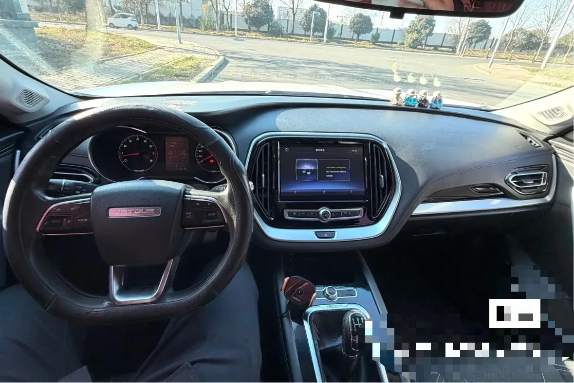 2018 Jetour X70 1.5T 147HP L4 5MT,autocango,china used car exporter,china ev exporter,chinese used car exporter,chinese used ev exporter