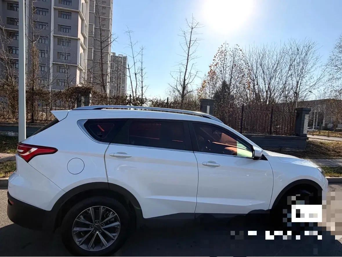 2018 Jetour X70 1.5T 147HP L4 5MT,autocango,china used car exporter,china ev exporter,chinese used car exporter,chinese used ev exporter