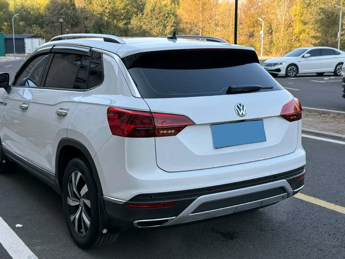 2020 Volkswagen Tayron 2.0T 186HP L4 7DCT,autocango,china used car exporter,china ev exporter,chinese used car exporter,chinese used ev exporter