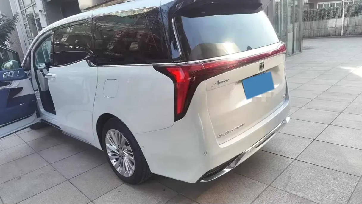2023 Buick Century 2.0T 237HP L4 9AT,autocango,china used car exporter,china ev exporter,chinese used car exporter,chinese used ev exporter