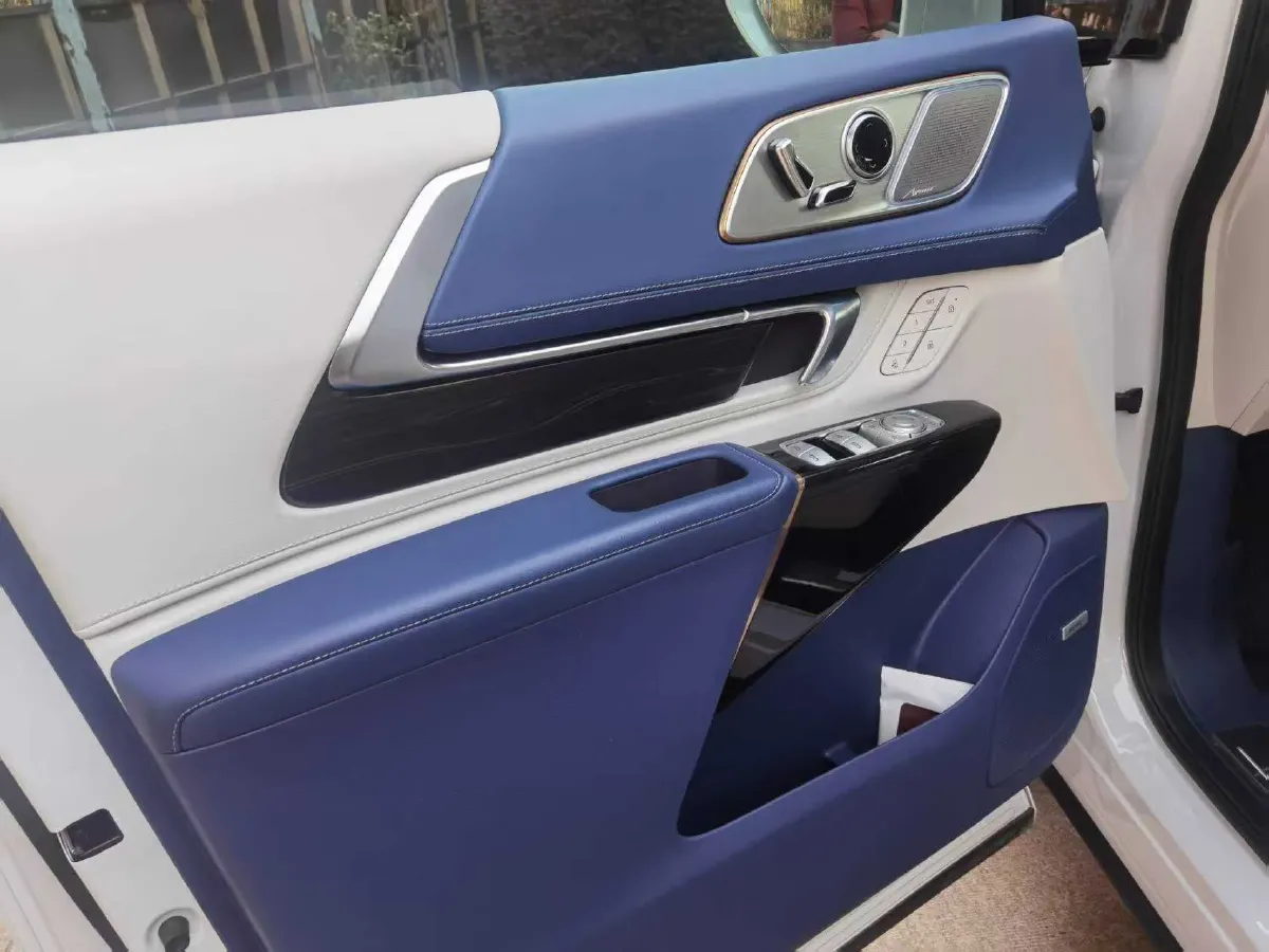 2023 Buick Century 2.0T 237HP L4 9AT,autocango,china used car exporter,china ev exporter,chinese used car exporter,chinese used ev exporter