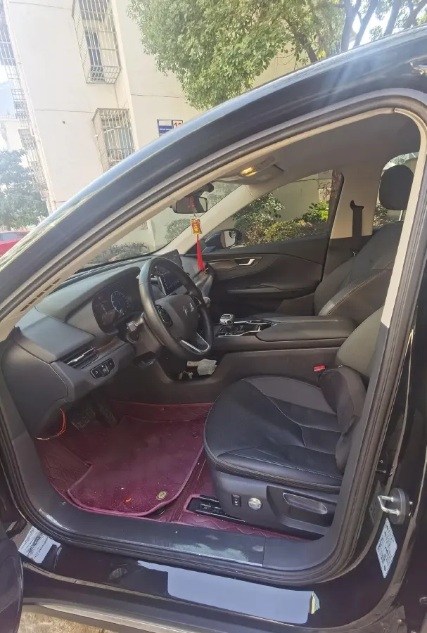 2022 HongQi E-QM5 BEV 54KWH,autocango,china used car exporter,china ev exporter,chinese used car exporter,chinese used ev exporter