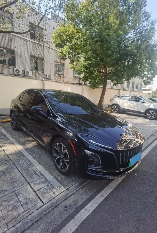 2022 HongQi E-QM5 BEV 54KWH,autocango,china used car exporter,china ev exporter,chinese used car exporter,chinese used ev exporter