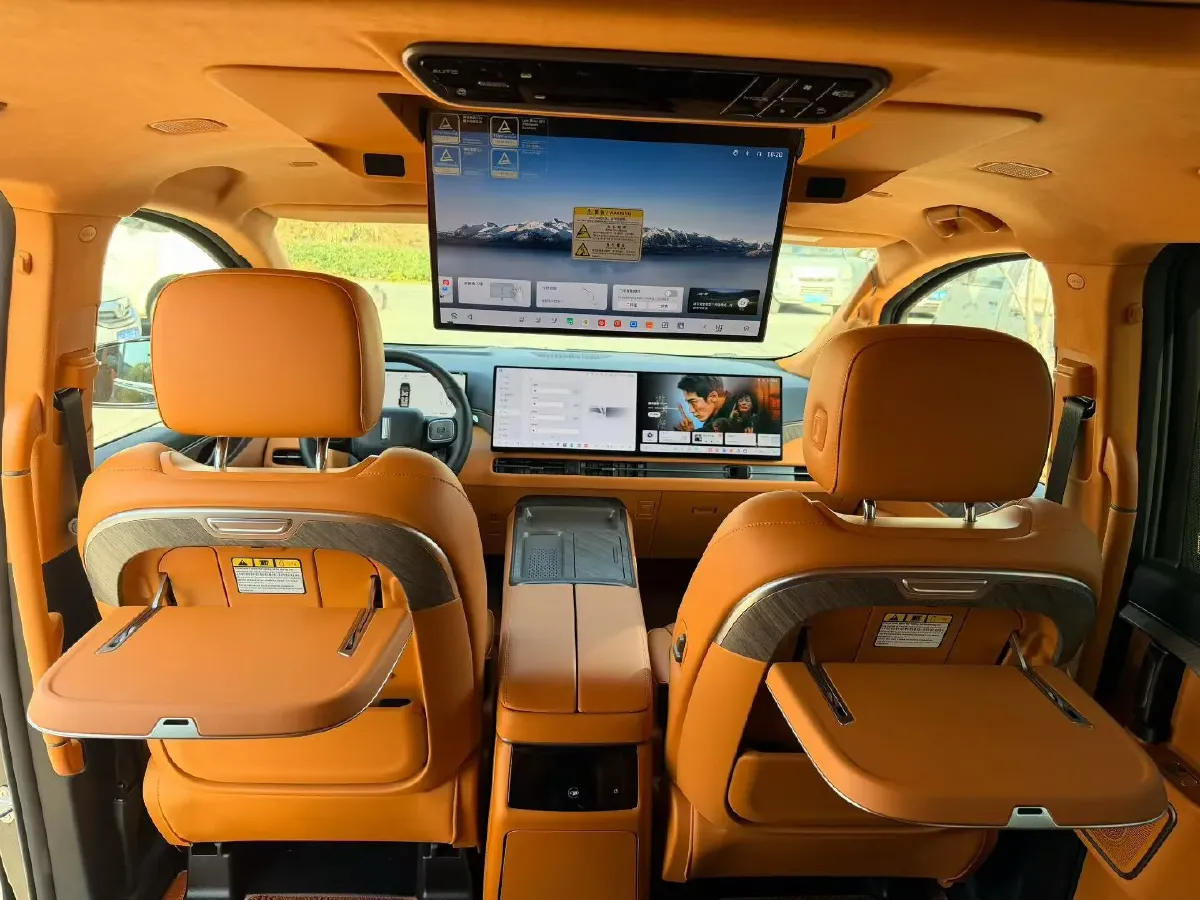 2025 WEY HighMountain 1.5T 170HP L4 4DHT PHEV,autocango,china used car exporter,china ev exporter,chinese used car exporter,chinese used ev exporter